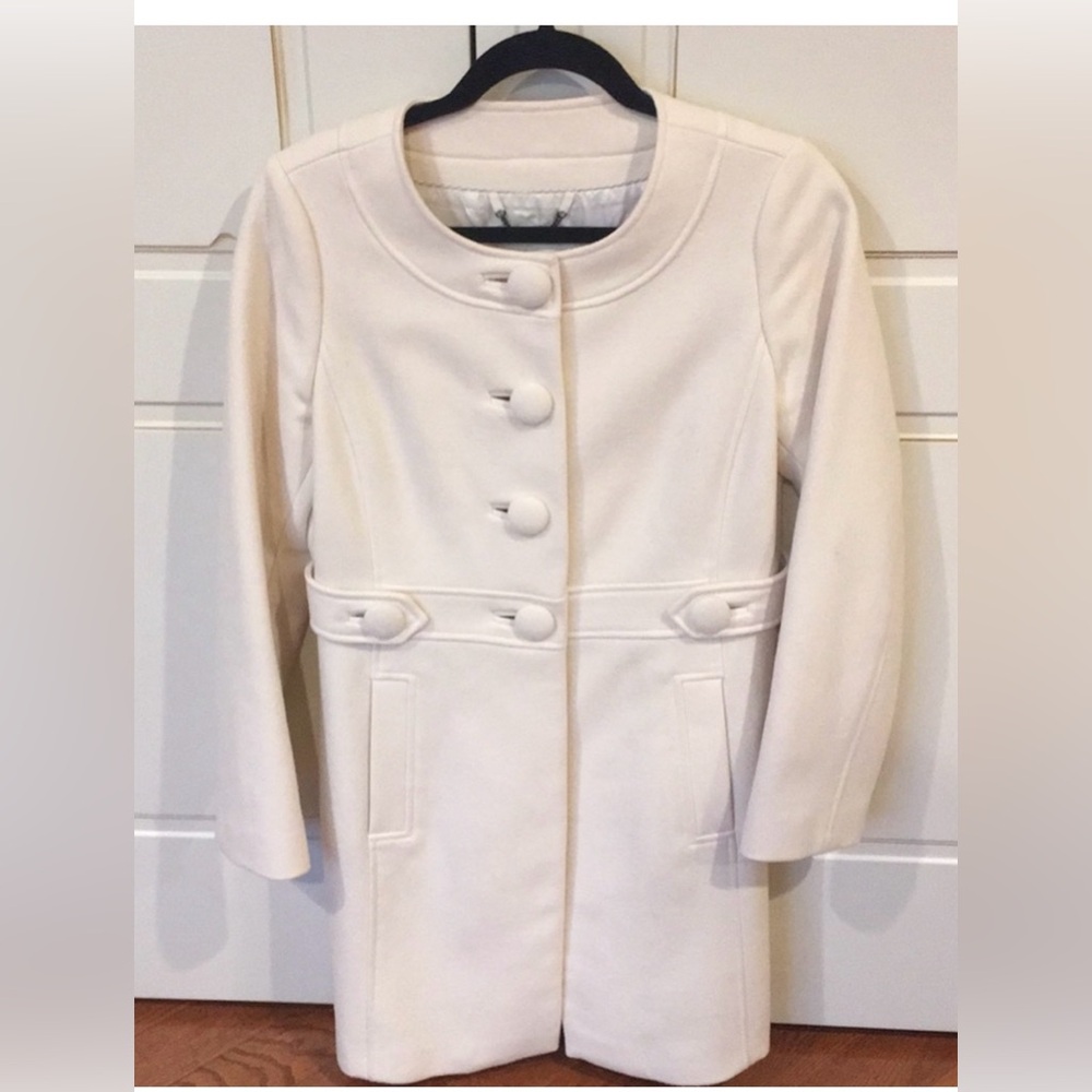 NWT Banana Republic Cream Wool Coat 🧥 size Medium